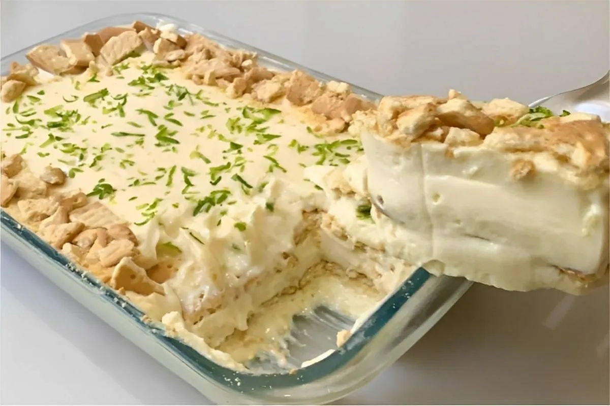 Sobremesa de 10 minutos fácil, geladinha e perfeita para dia