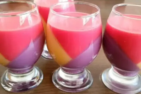 Sobremesa de 2 ingredientes deliciosa, fácil de fazer e fica