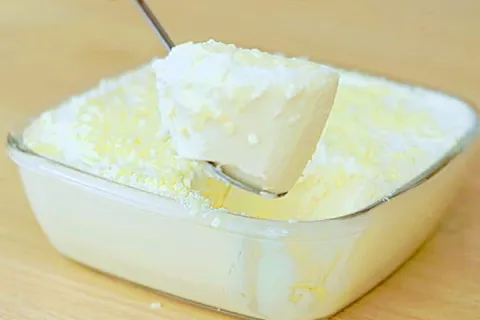 Sobremesa de 3 ingredientes feita sem precisar ir ao fogo, p