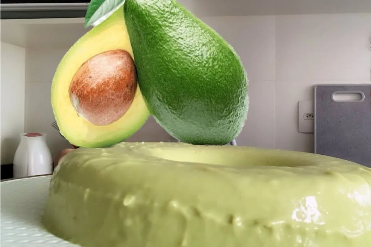 Sobremesa de abacate deliciosa e muito rápida, feita com pou