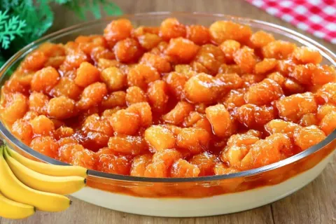 Sobremesa de banana deliciosa e econômica, um doce cremoso q