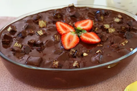Sobremesa de bis para o seu final de ano bem chocolatuda e f
