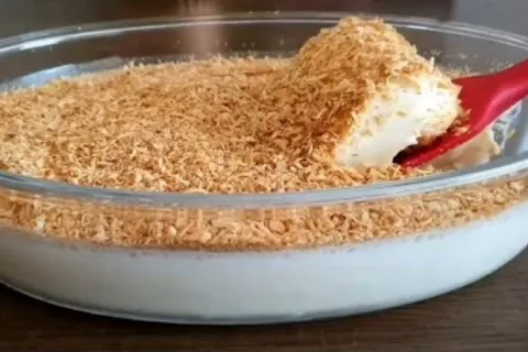 Sobremesa de coco queimado surpreendente de tão fácil e sabo