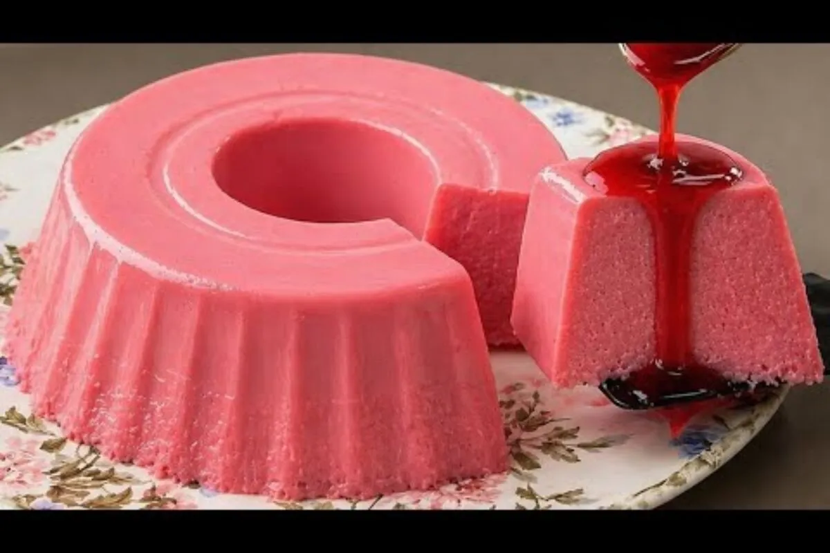 Sobremesa de morango feita no liquidificador, que não vai ao