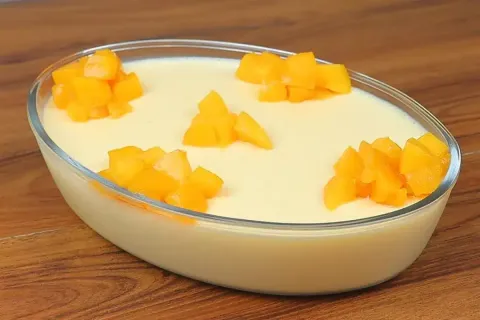 Sobremesa fácil de pêssego: é só bater no liquidificador e s