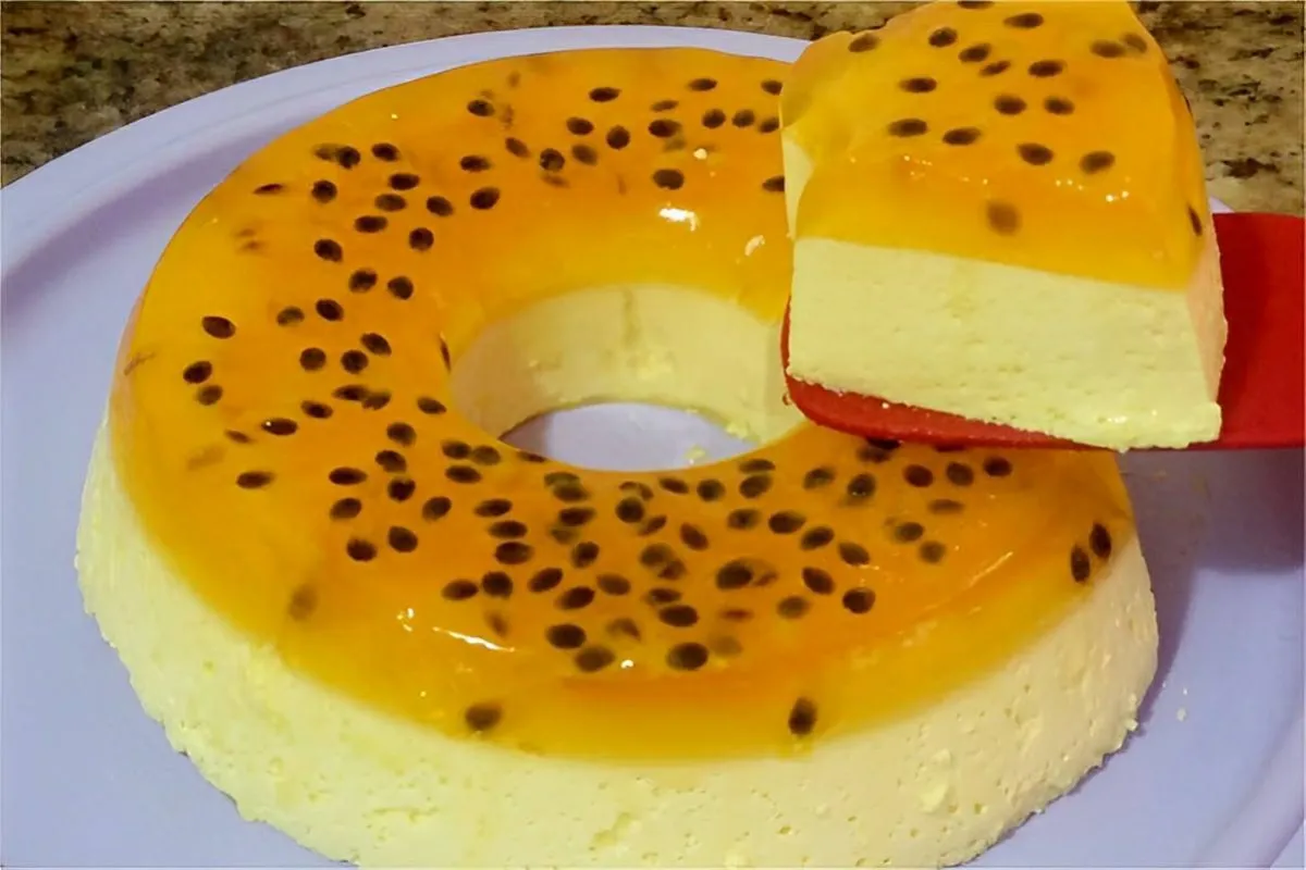 Sobremesa gelada de maracujá para seu Natal que você faz usa