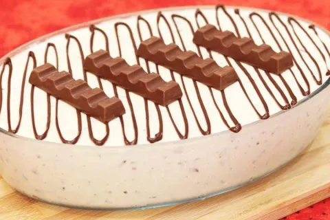 Sobremesa moça gelada, super cremosa e muito fácil e rápida 