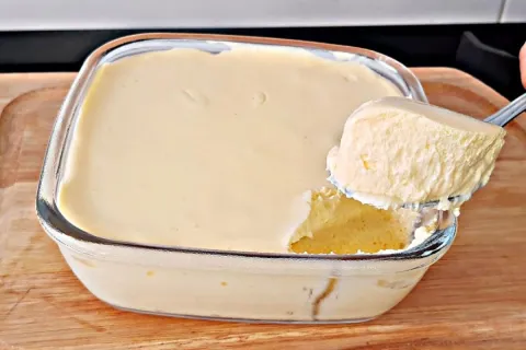 Sobremesa sem leite condensado incrível: só 2 ingredientes p
