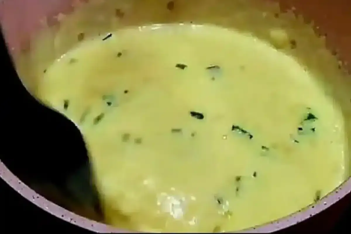 Sopa cremosa com 2 latinhas de milho que fica uma delícia pa