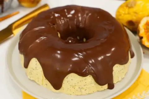 Sorvetão de maracujá: sobremesa gelada com chocolate, super 