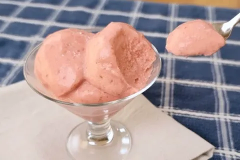 Sorvete para diabético com 3 ingredientes para uma sobremesa