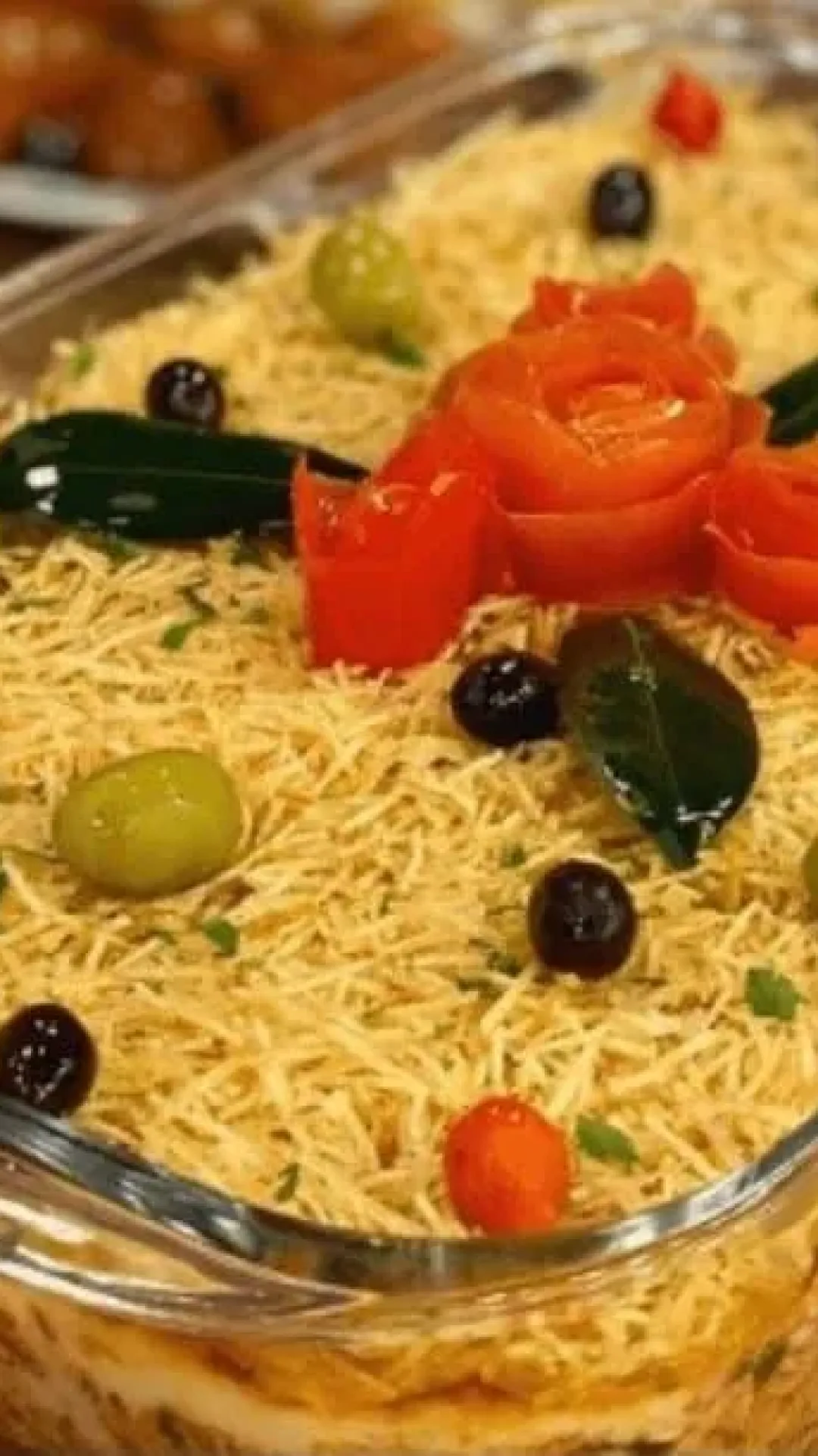 A Galinha Escabelada é o prato perfeito para o almoço em família. Confira a receita!