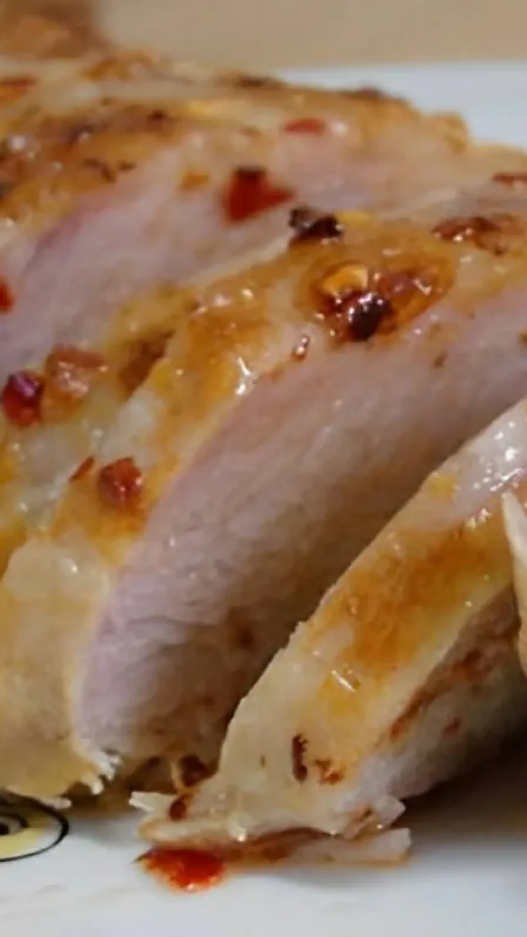 Aprenda a temperar e preparar um lombo de natal delicioso e suculento
