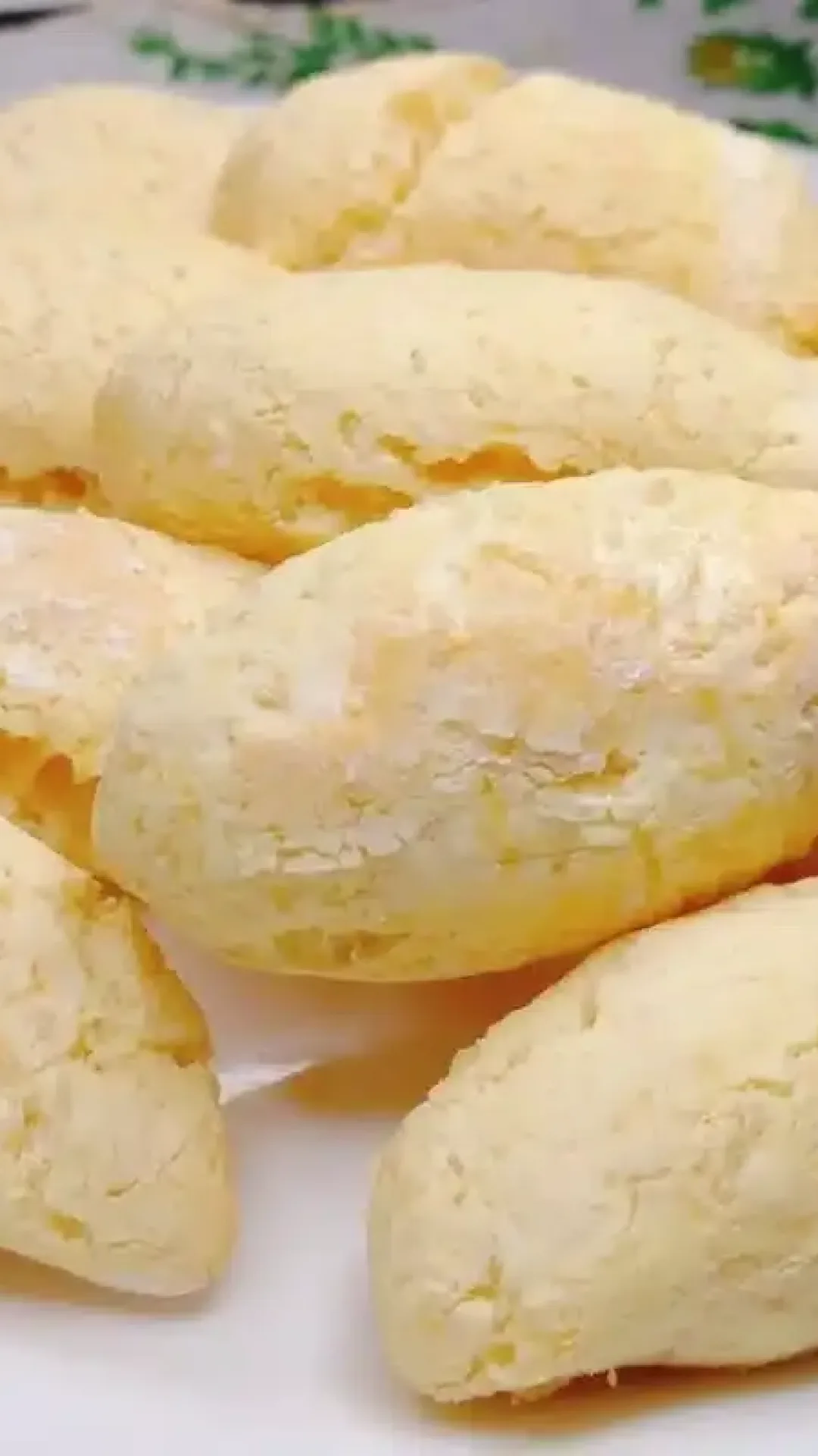 Aprendi a fazer um pãozinho de polvilho com 1 ingrediente secreto que você já tem no armário