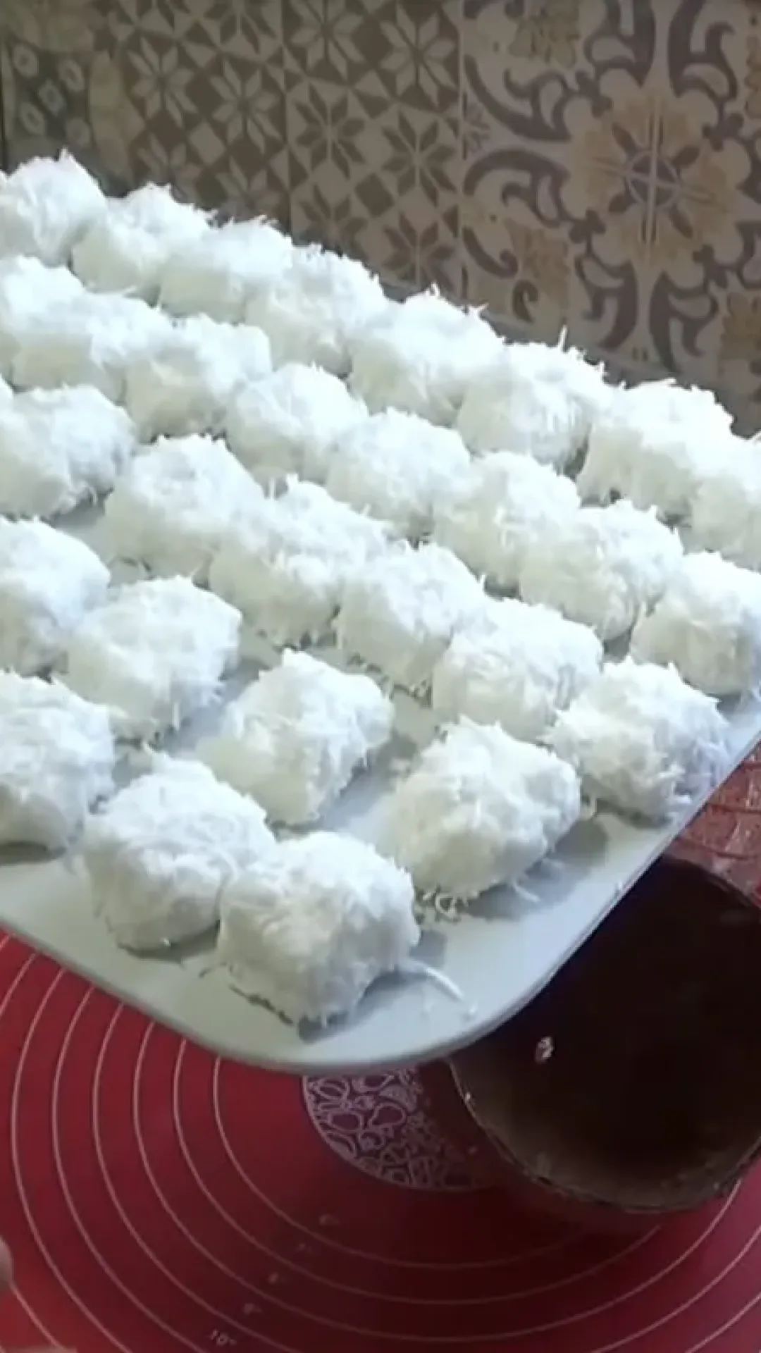 Balinha de coco rápida de fazer que não vai no fogo e fica uma maravilha