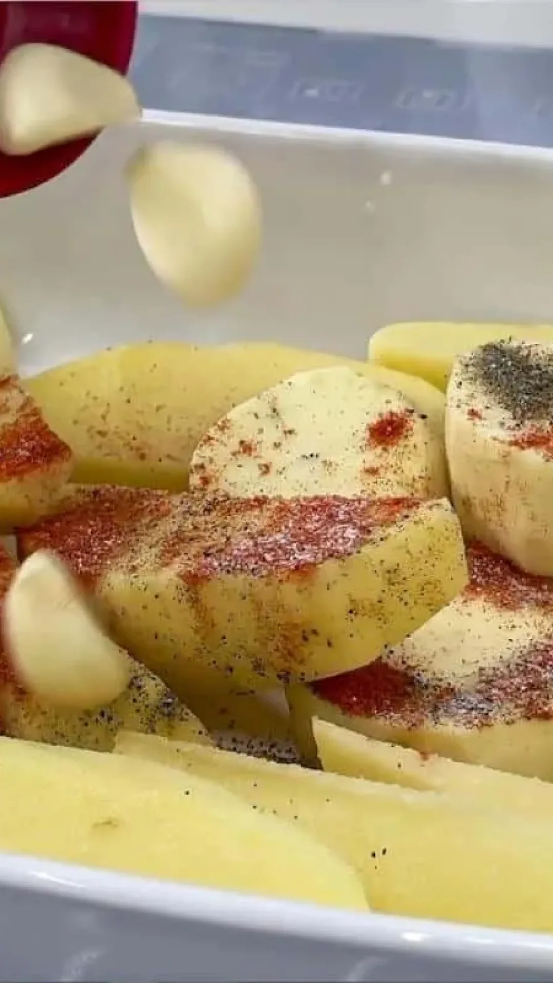 Batata assada de um jeito simples e delicioso que você vai querer fazer sempre