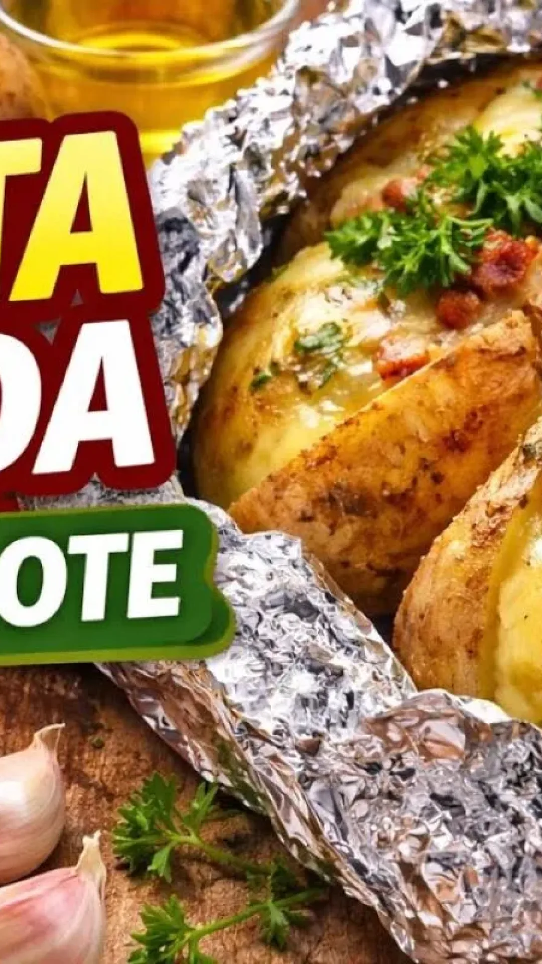 Batata assada que você faz no papelote, fica super macia e bem temperada e todos vão amar