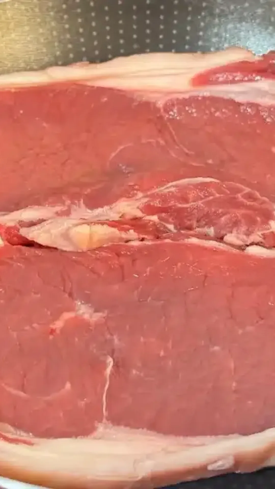 Bife macio e suculento: o segredo para nunca mais errar o ponto e servir uma carne perfeita.