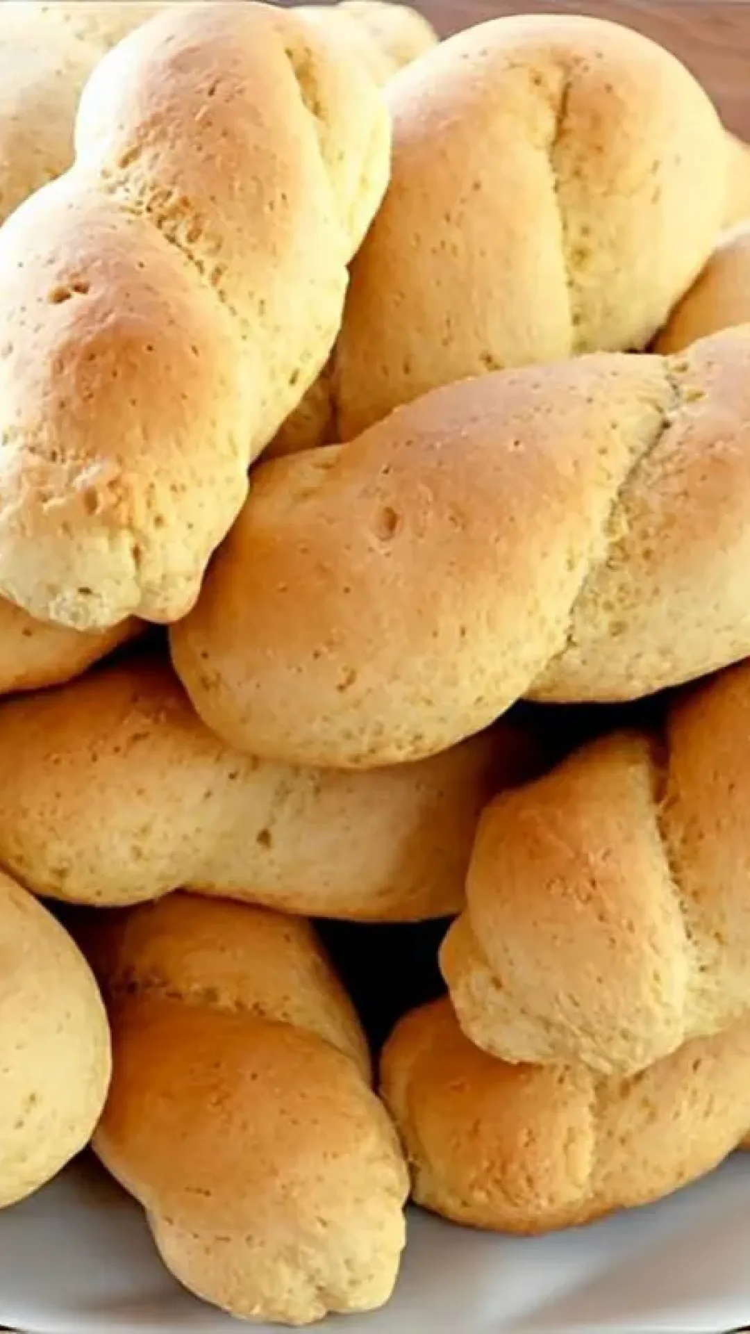 Biscoitinho de trigo de padaria para fazer na sua casa e comer no café da manhã ou lanche