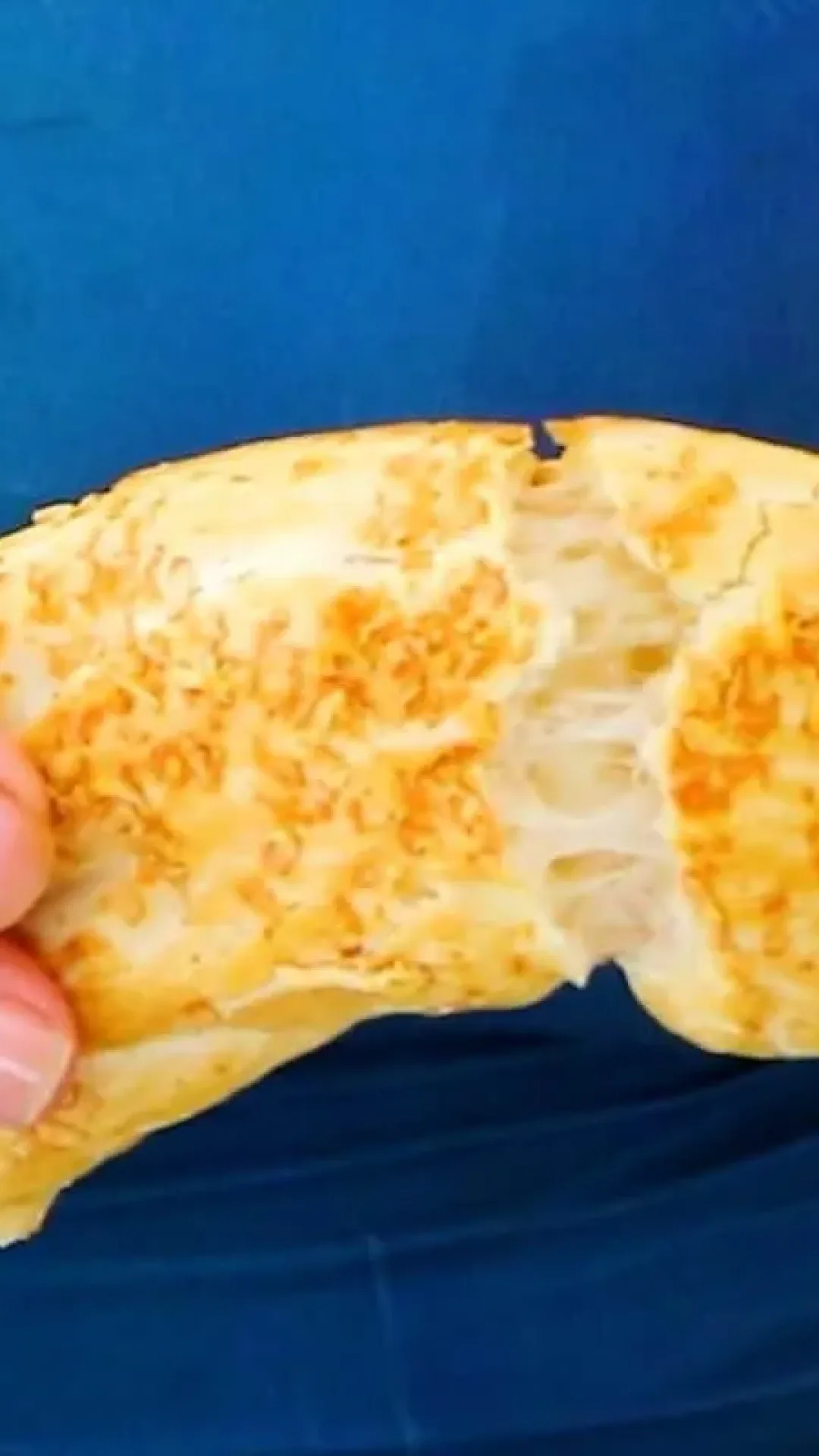 Biscoito de polvilho diferente, econômico e muito gostoso para servir no café da manhã