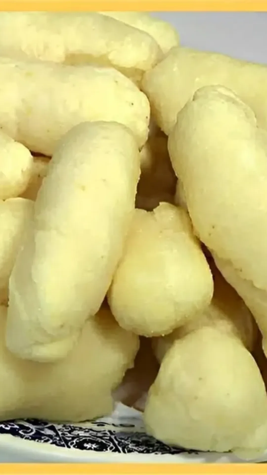 Biscoito de polvilho frito que não estoura fácil de fazer e perfeito para acompanhar seu cafezinho