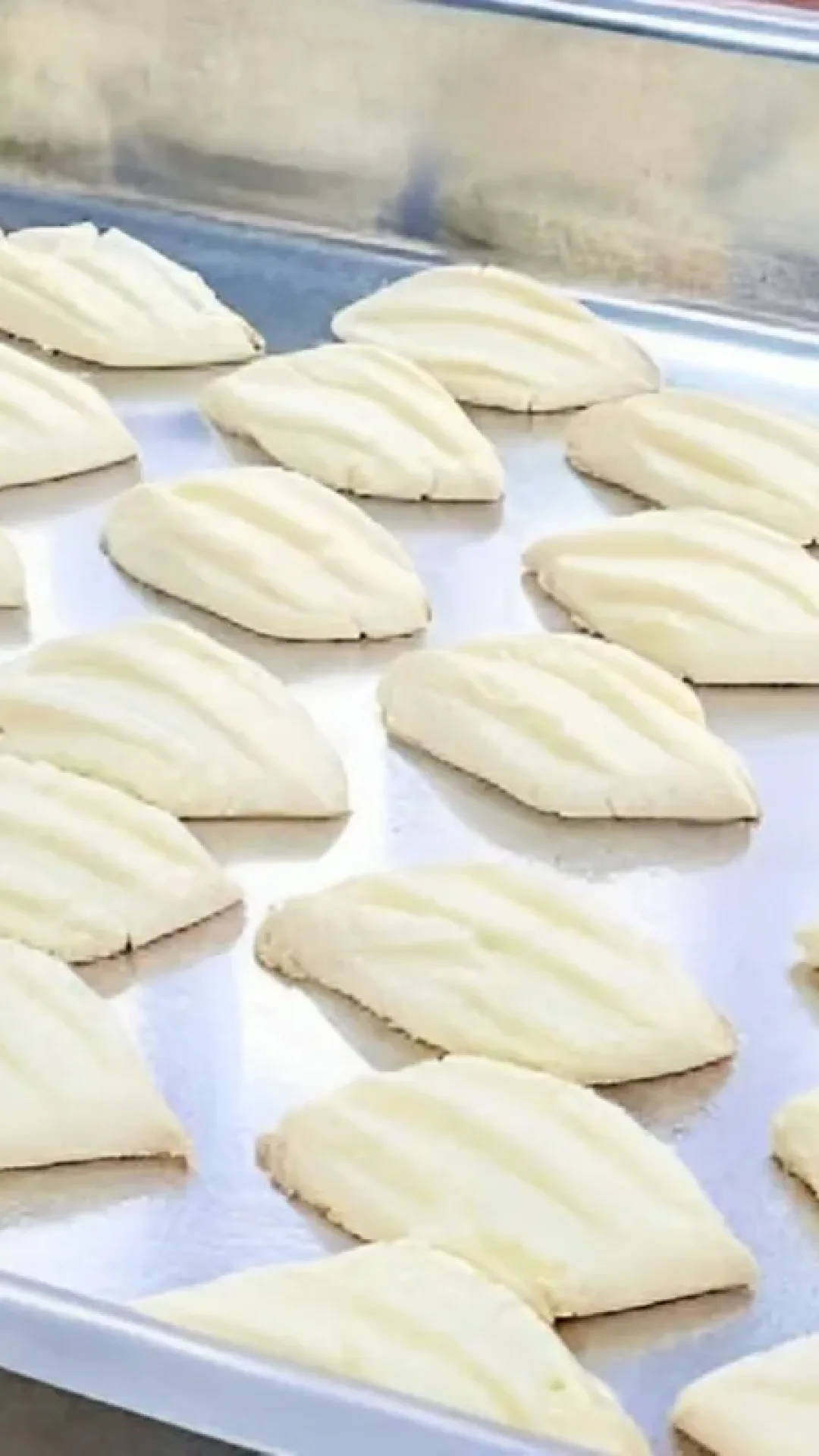 Bolachinha de maisena com coco sem leite condensado fácil de fazer e derrete na boca