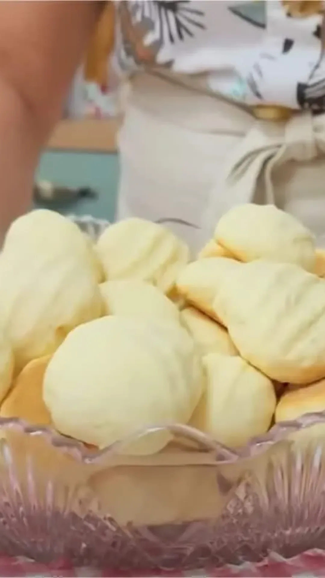 Bolachinha de nata derrete na boca e leva poucos ingredientes