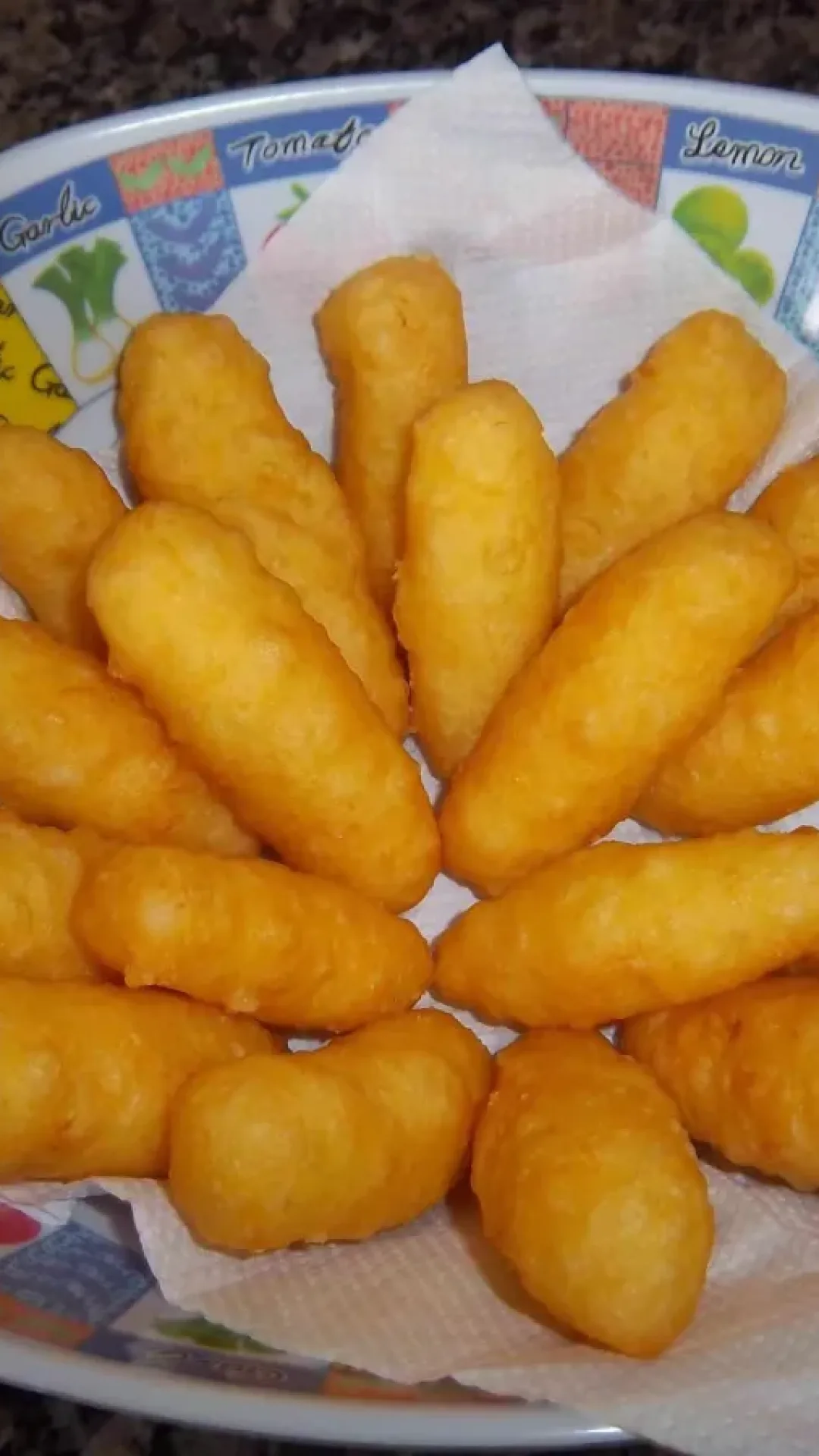 Bolinho de Batata com Queijo