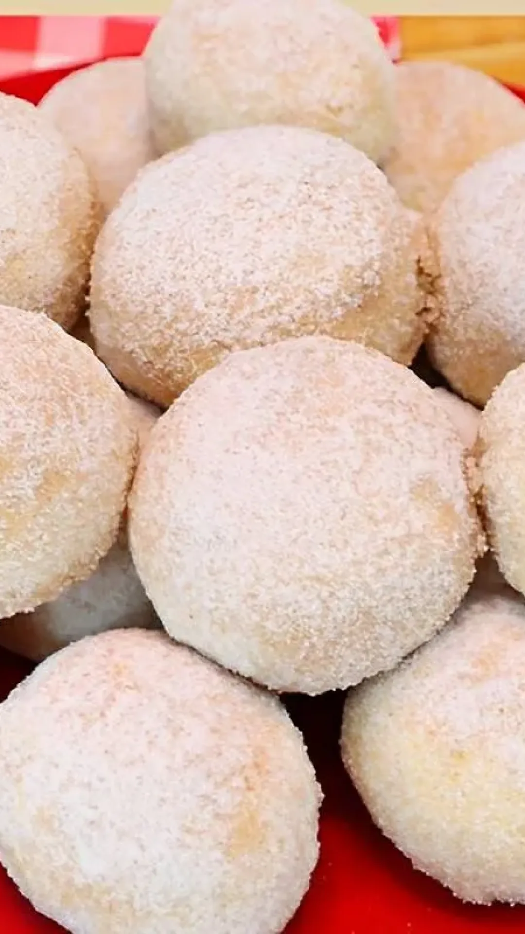 Bolinho de chuva assado no forno sem gordura fofinho e delicioso o melhor lanche para toda a família