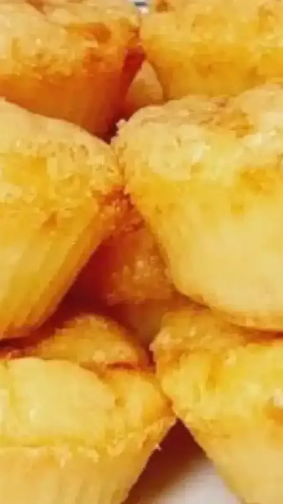 Bolinho sem trigo e sem açúcar para comer no lugar do pão francês no café da manhã