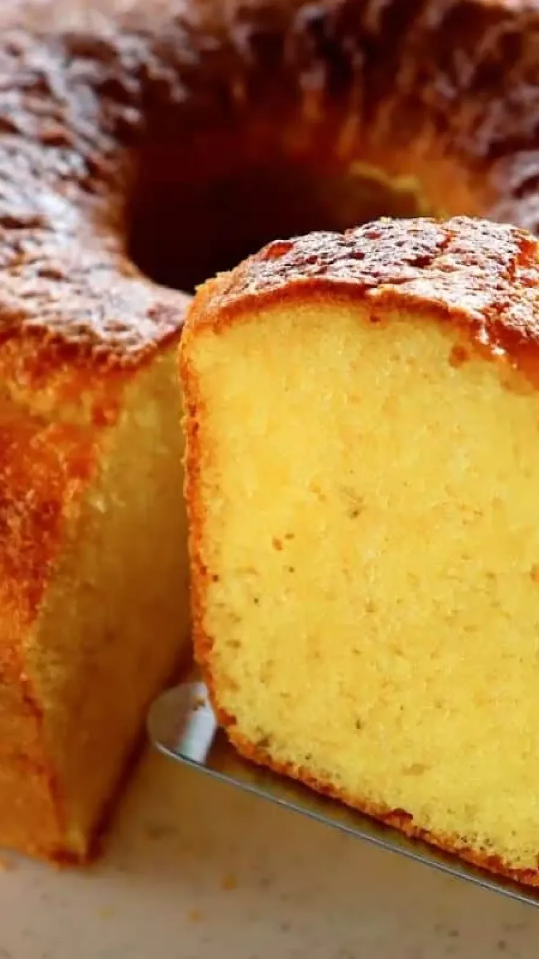 Bolo algodão de maisena super fácil de fazer que fica muito gostoso para o café