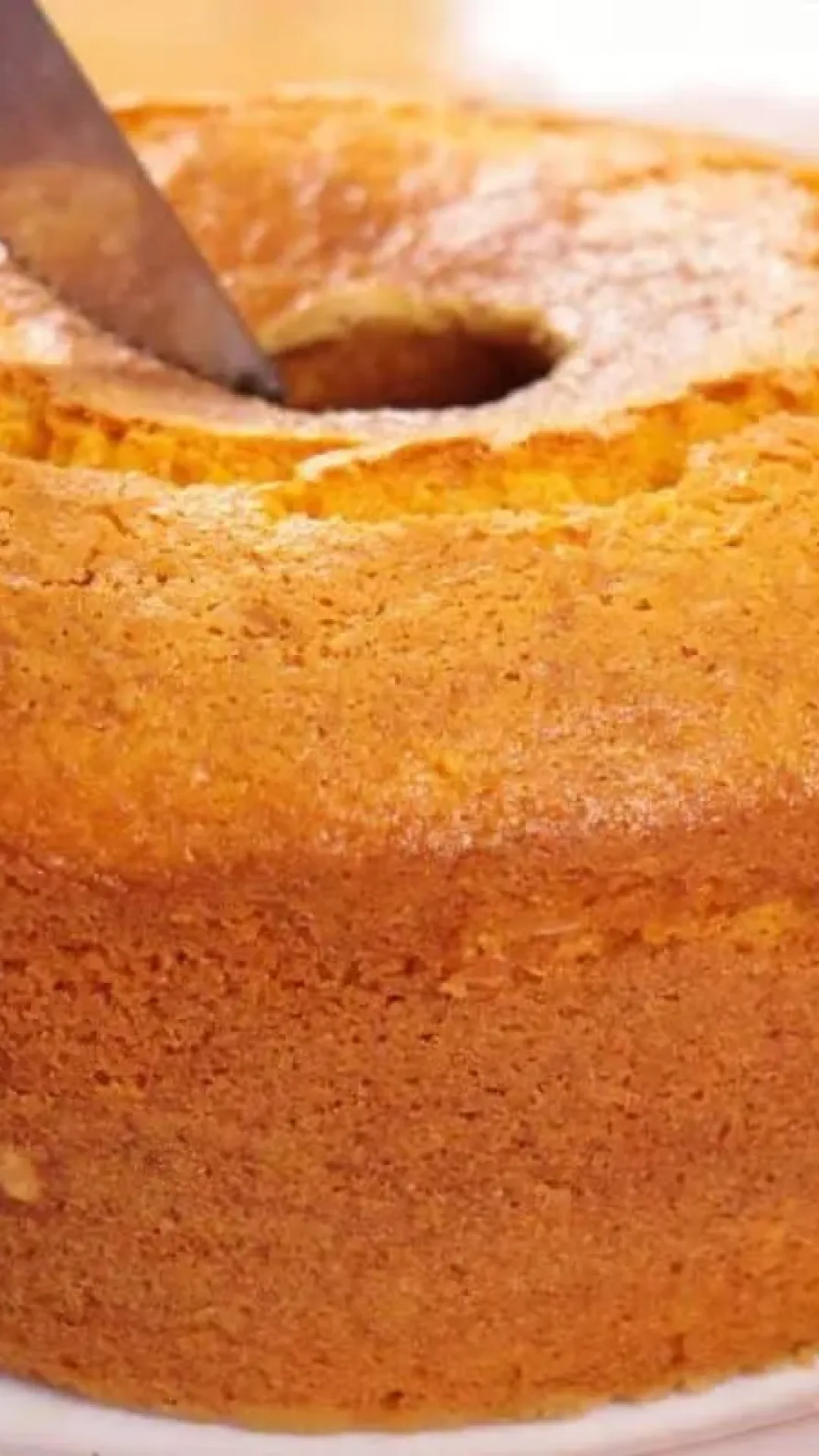 Bolo de abóbora macio, úmido e delicioso que você não vai conseguir parar de comer