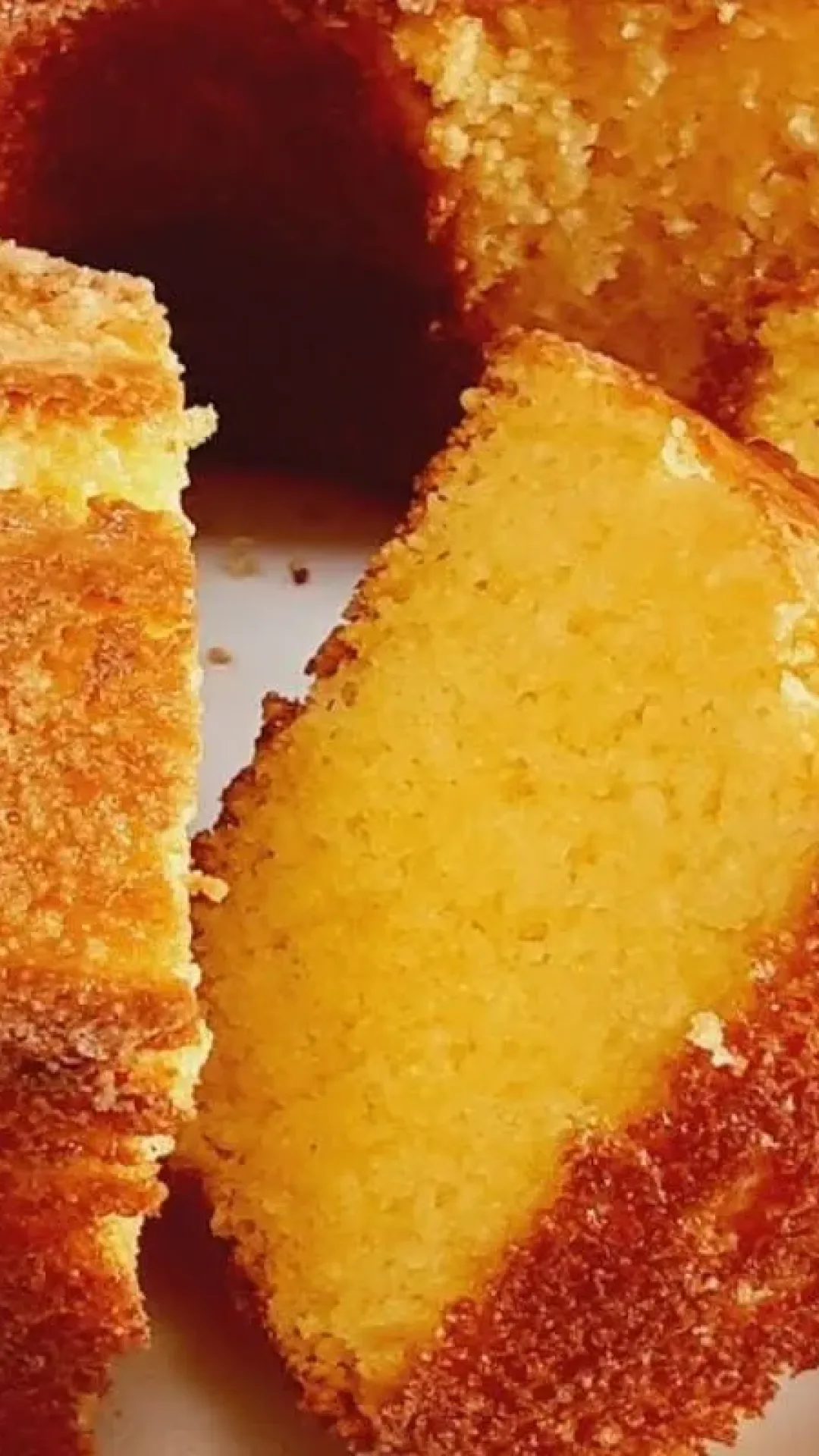 Bolo de flocão sem glúten batido no liquidificador por 3 minutos