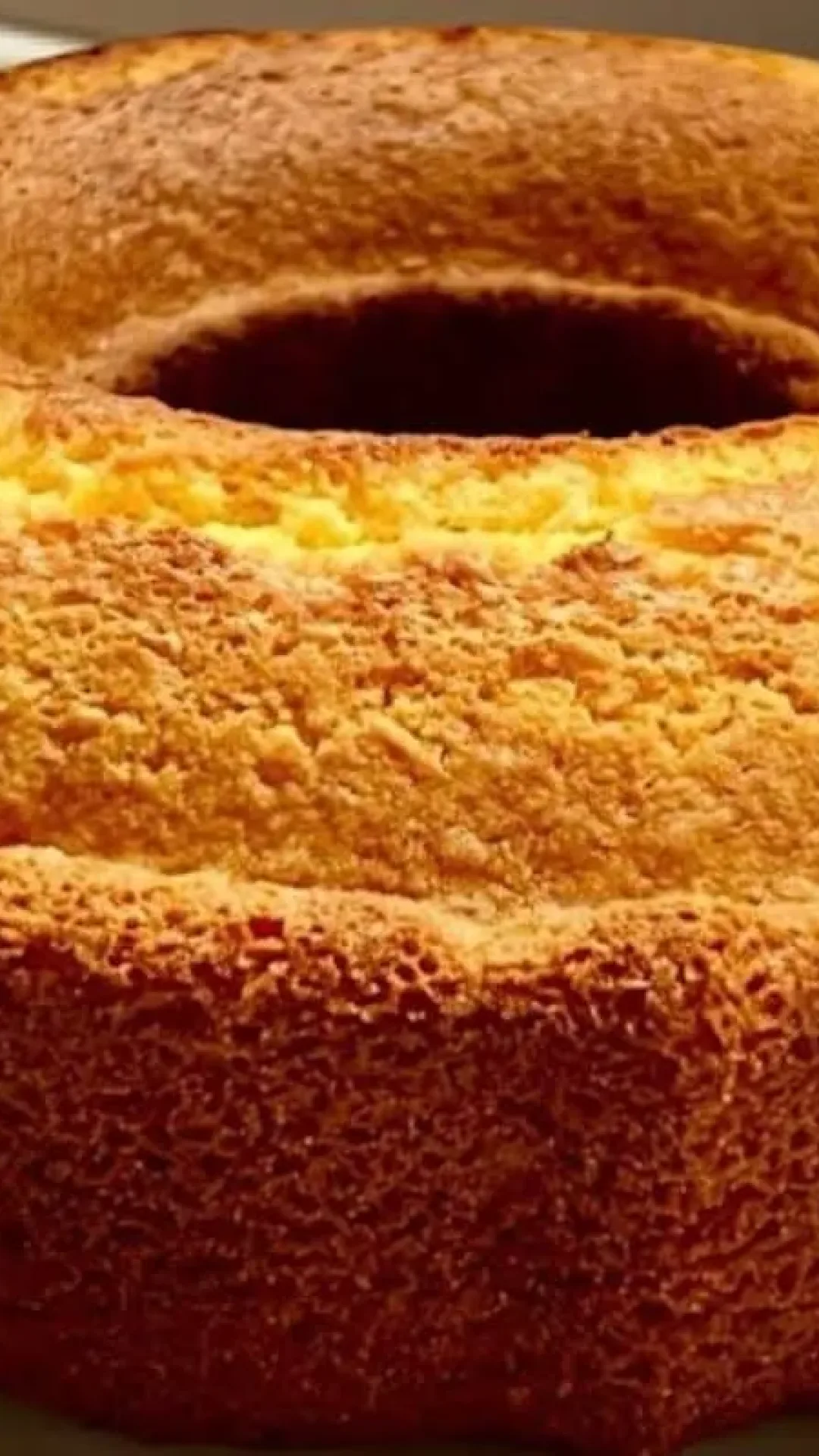 Bolo de fubá com coco que deixa até os vizinhos com vontade sentindo o aroma maravilhoso