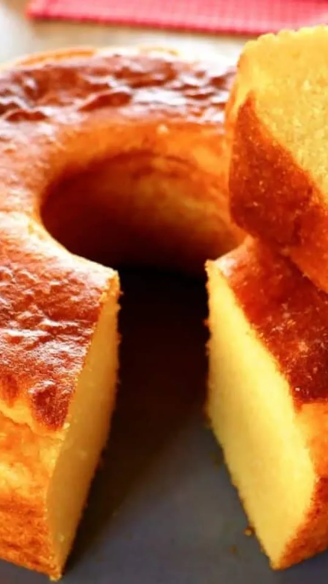 Bolo de fubá cozido, uma receita de vó para você assar de forma simples e perfumar a casa toda