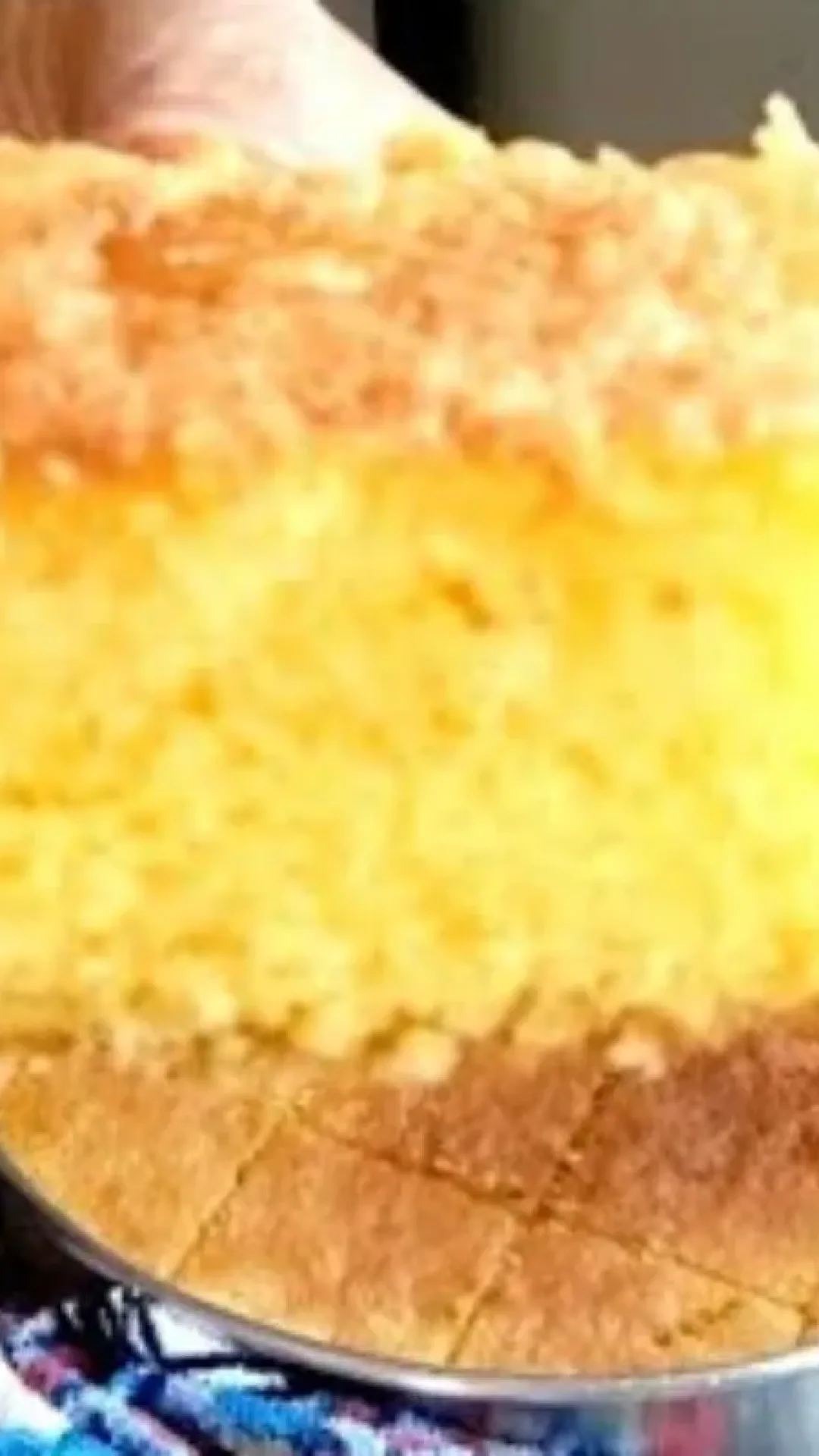Bolo de fubá sem farinha, uma receita super simples de liquidificador que fica muito fofinha