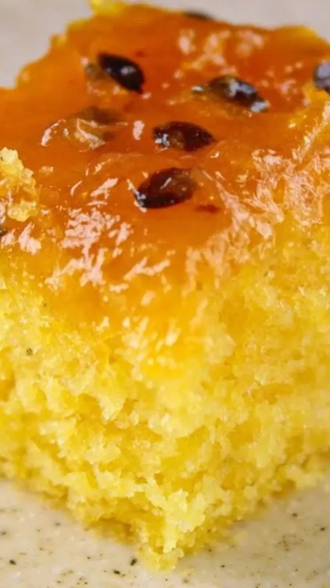 Bolo de maracujá: uma receita irresistível com um aroma incrível, para um café da manhã  especial