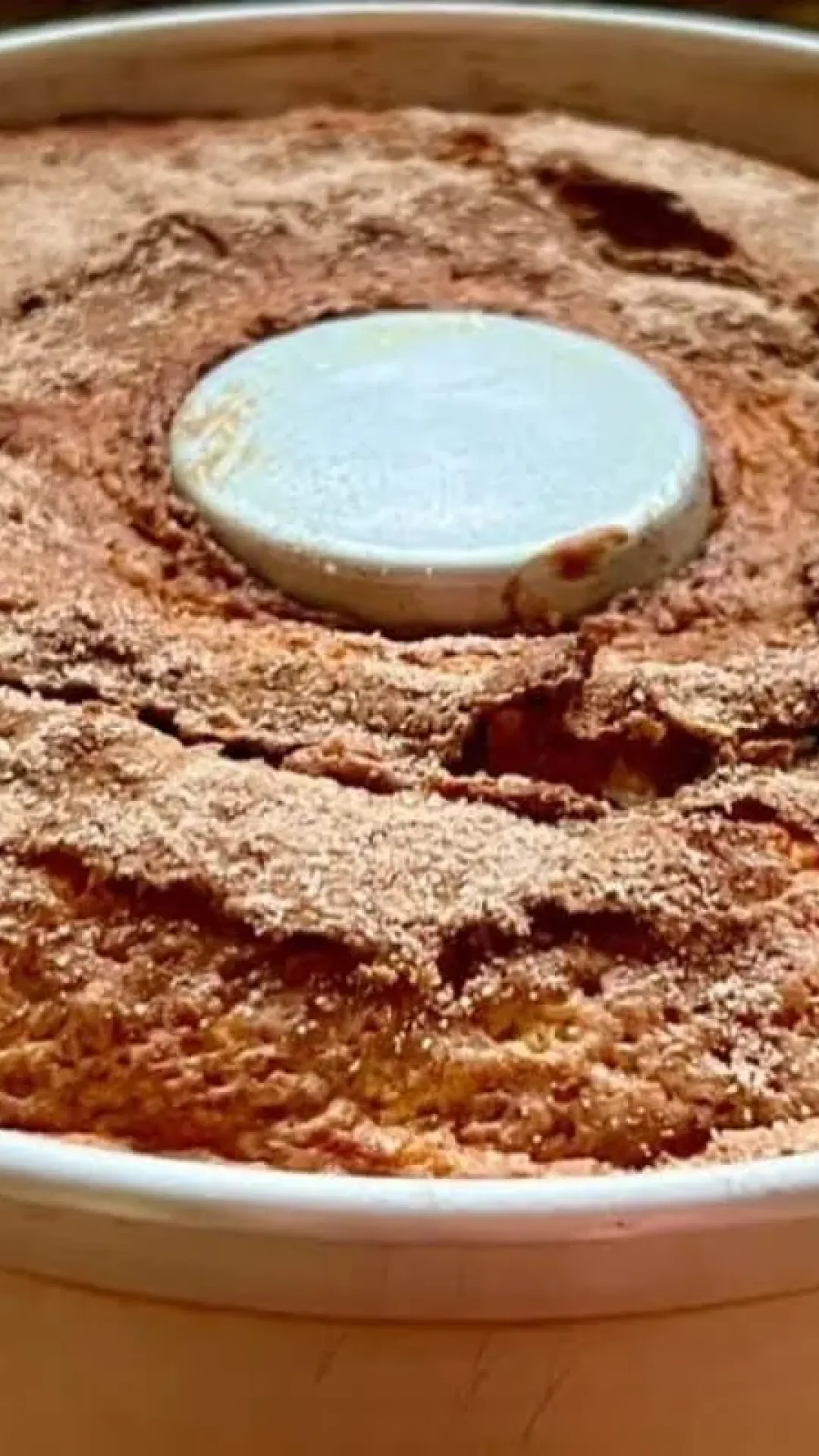Bolo mágico fofinho e delicioso que vai surpreender sua família com sabor e tamanho