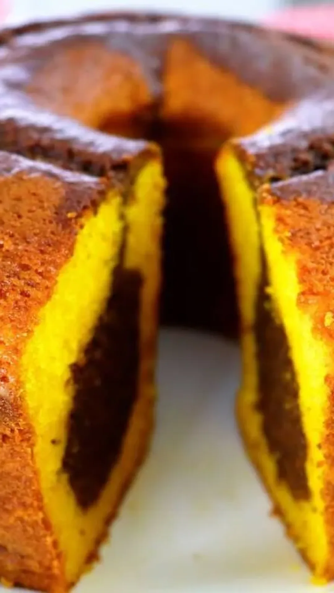 Bolo mesclado de cenoura: delicioso para servir no chá da tarde