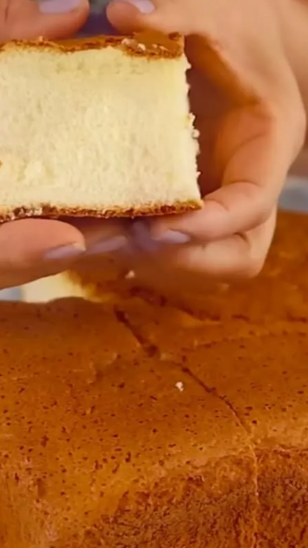 Bolo moça de maisena feito do jeito mais fácil que existe e fica uma delícia