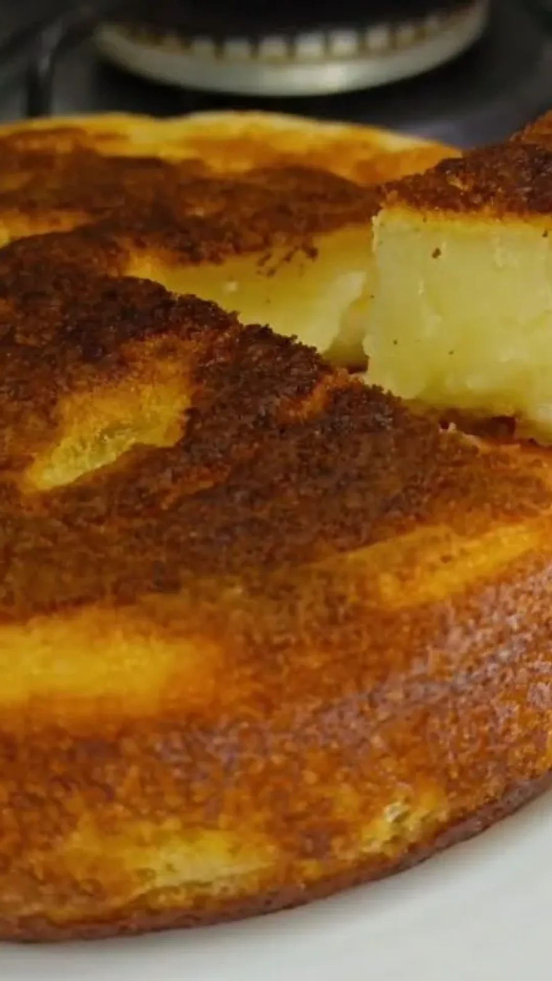 Bolo mole de maisena, uma delícia de frigideira com apenas um ovo e sem usar farinha de trigo