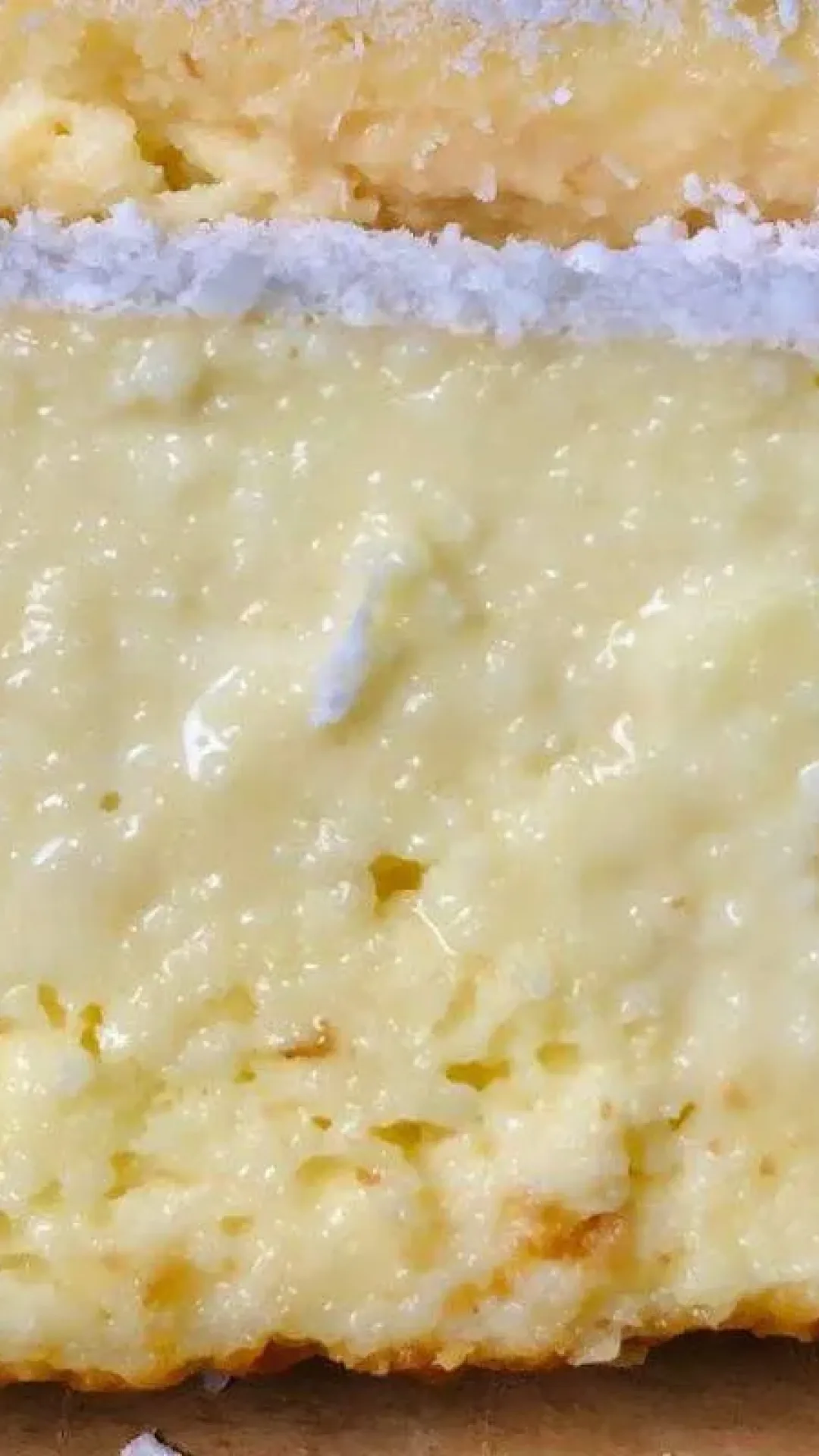 Bolo nuvem de coco: o mais cremoso e molhadinho de todos