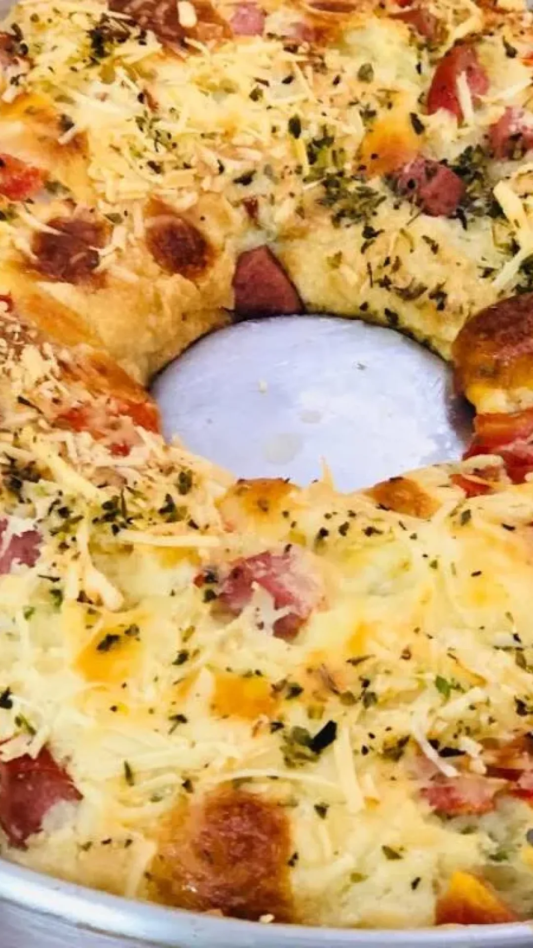 Bolo salgado de arroz: fica uma delícia e você aproveita o arroz que sobrou do almoço