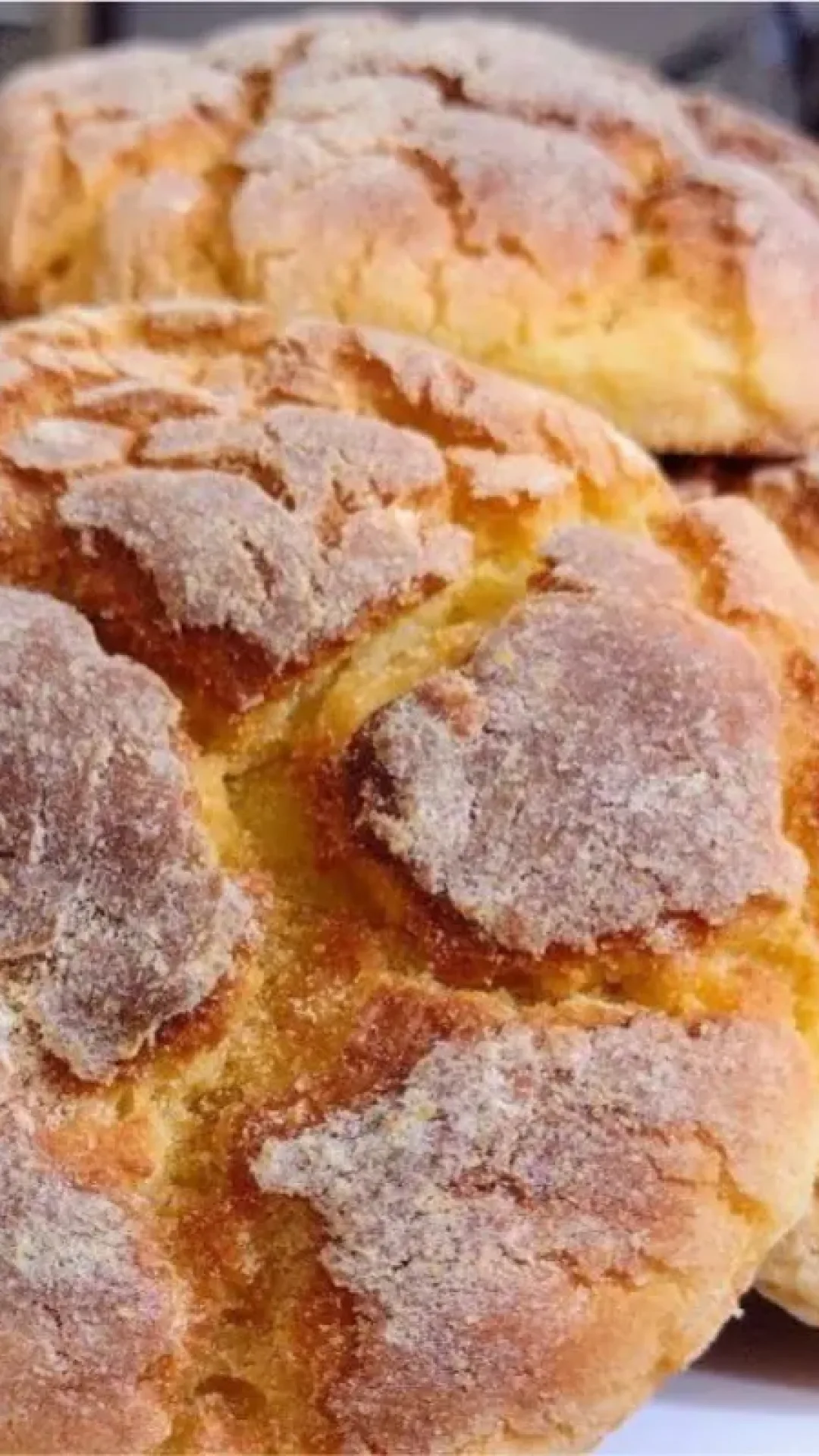 Broa de milho de padaria crocantes por fora e macias por dentro