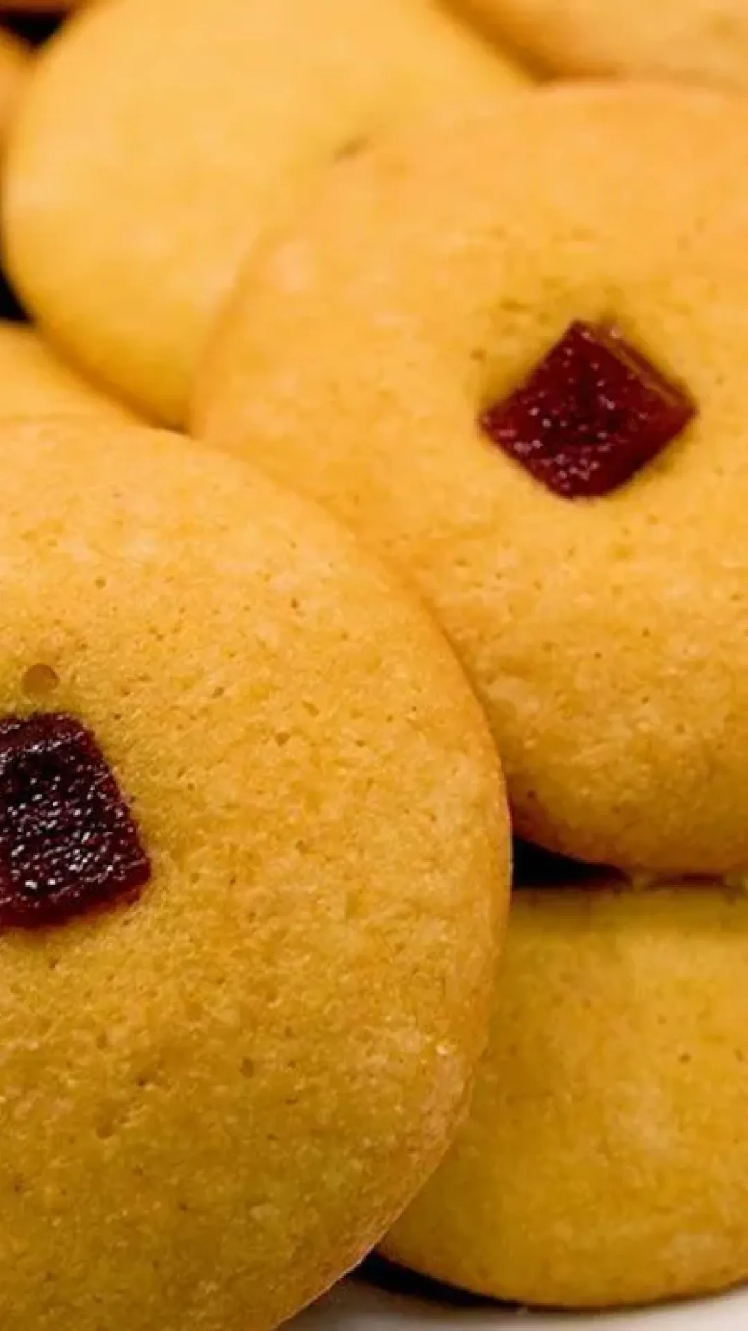 Broa de milho um lanchinho delicioso nessa receita de padaria para você fazer em casa