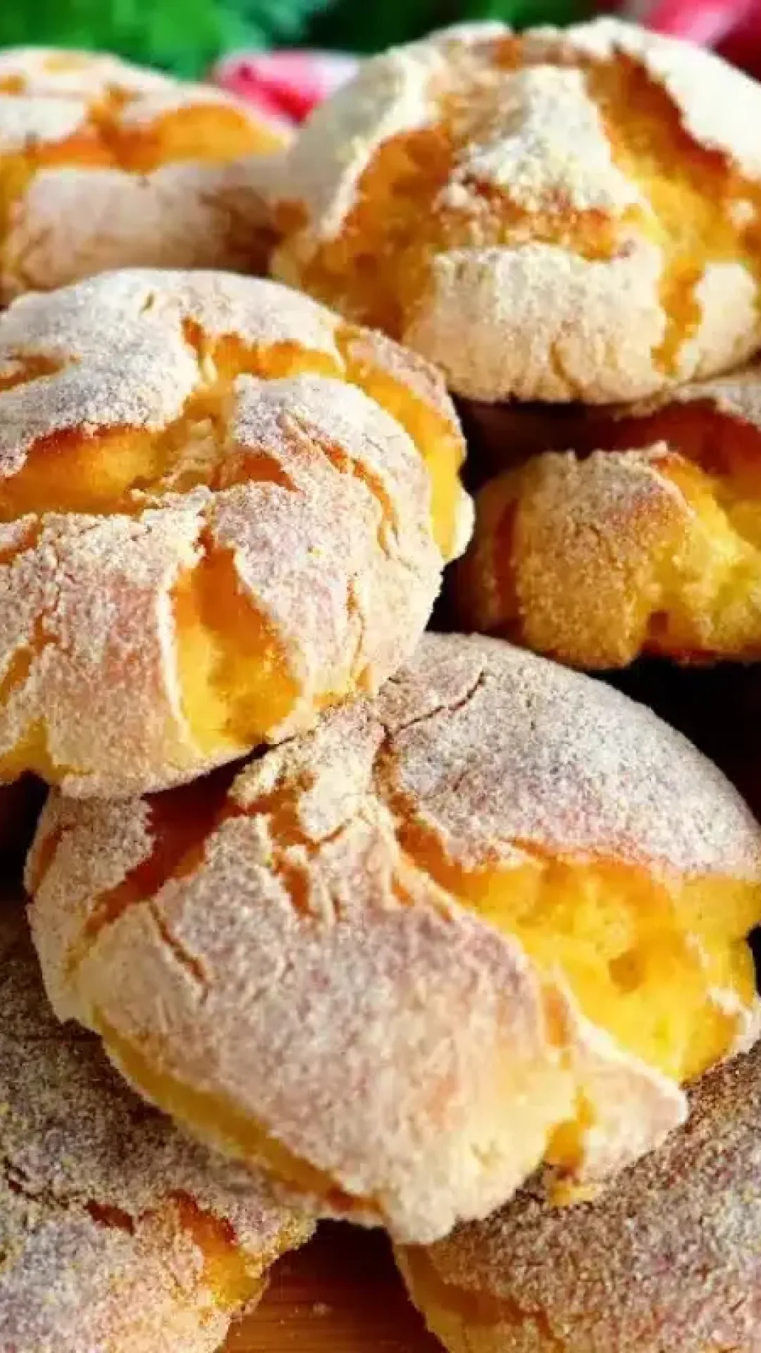 Broinhas de fubá cozido com aquela receita tradicional que fica macia por dentro e dourada  por fora
