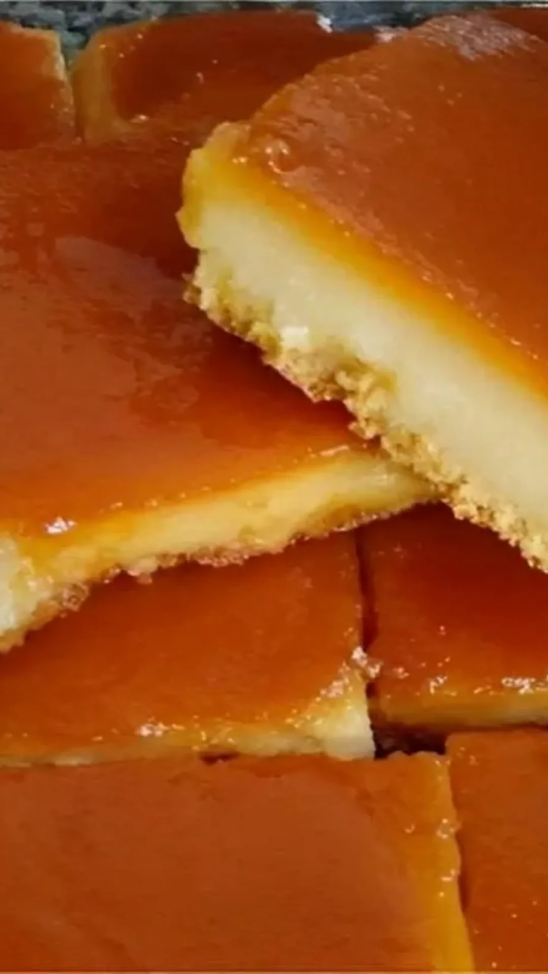 Caçarola italiana simples e prática de fazer parece um pudim de padaria fica uma delícia