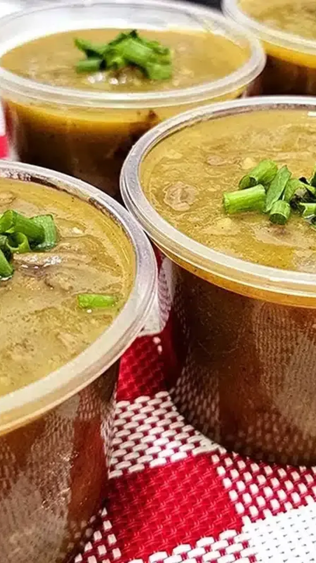 Caldo de carne com legumes: tão gostoso que você querer fazer toda semana