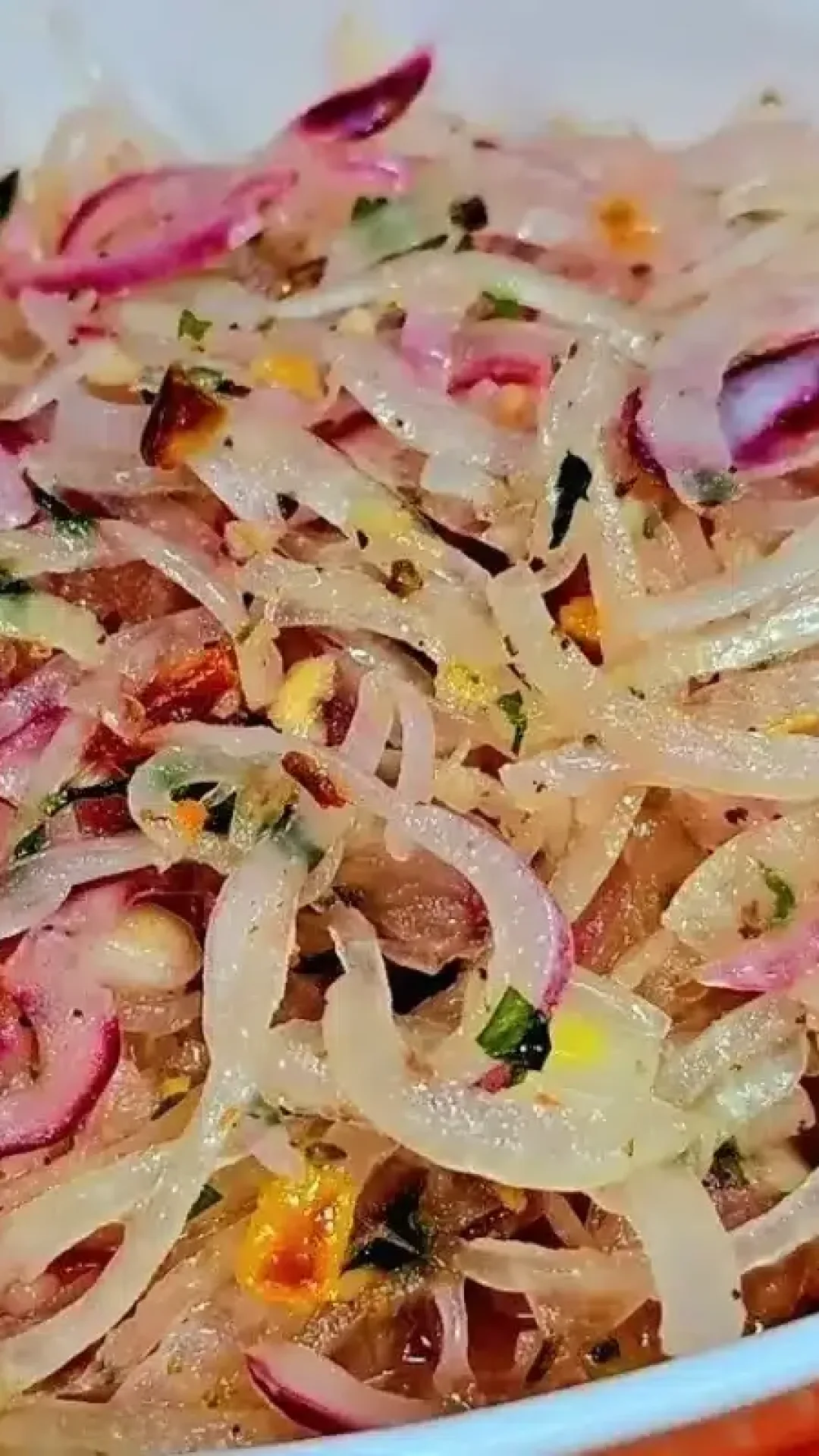 Cebolete para churrasco bem temperada com ervas e azeite: saborosa, simples e rápida de fazer