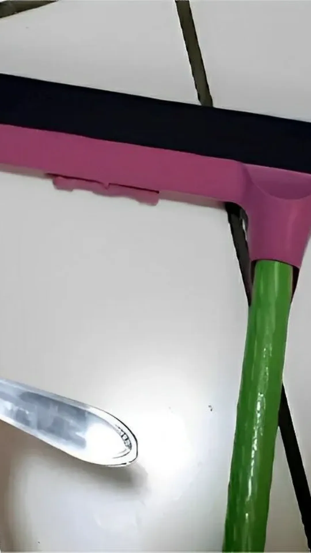 Com esse limpa pisos caseiro a limpeza dura até 1 semana